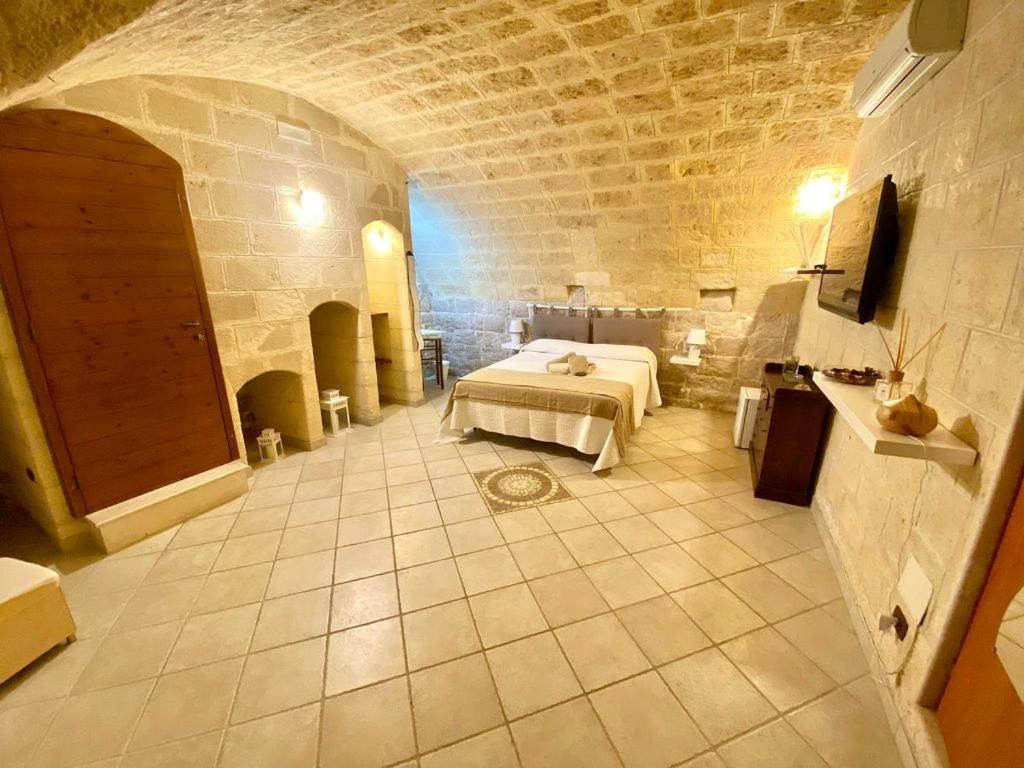 Suite Arco 166 Stanza Privata Trani Exterior photo
