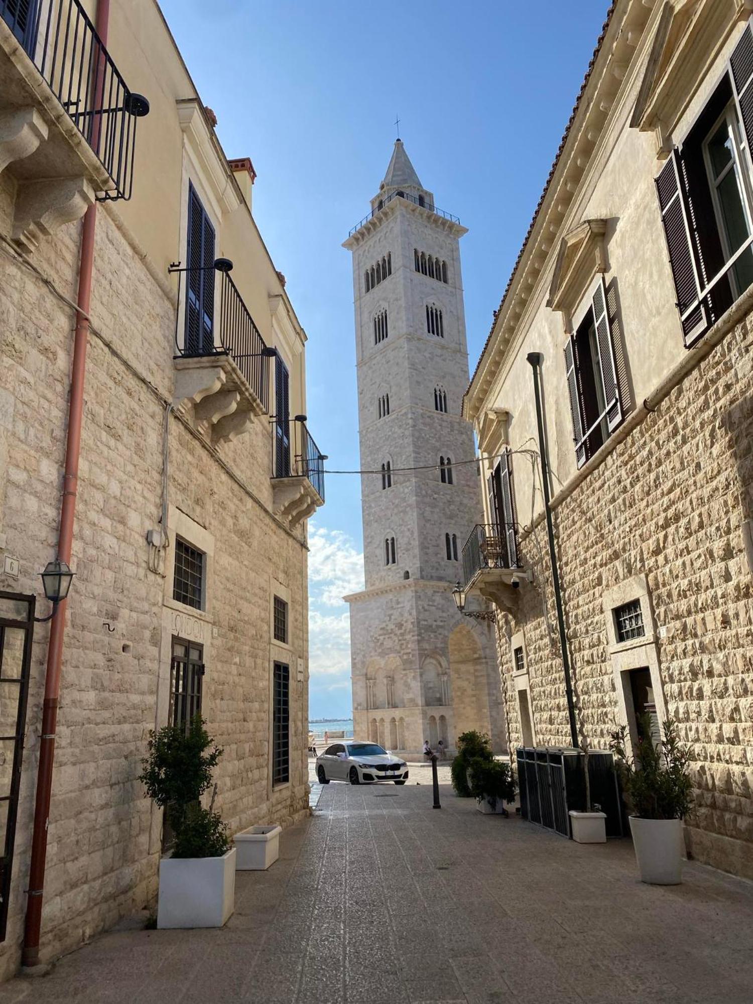 Suite Arco 166 Stanza Privata Trani Exterior photo